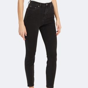 **SOLD** Ksubi Hi n Wasted Skinny Jeans in Black Size 23 **NO TAGS**